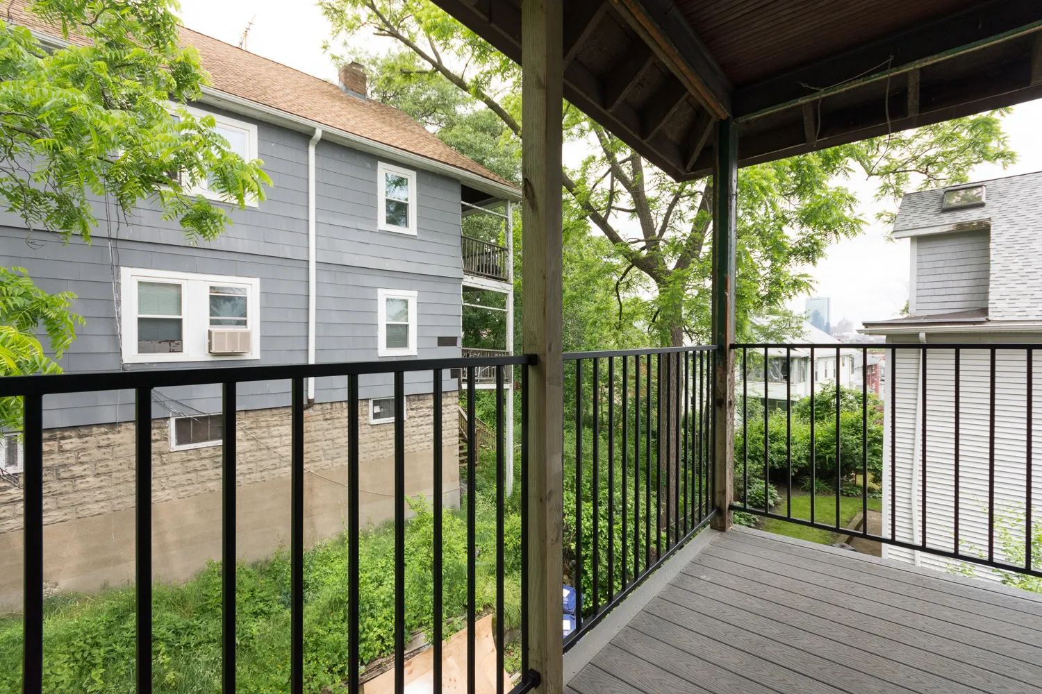 3 bed, 1 bath apartment for rent at 31-33 Thornton St Unit 1, Roxbury — photo 20 of 24