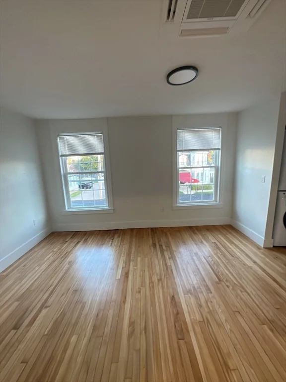 1 bed, 1 bath apartment for rent at 31-39 South St Unit 6, Foxboro — photo 1 of 7