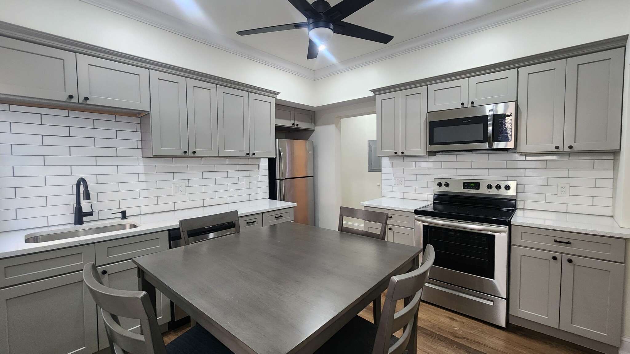 3 bed, 1 bath apartment for rent at 31-A Juliette St Unit 1, Dorchester — photo 2 of 9