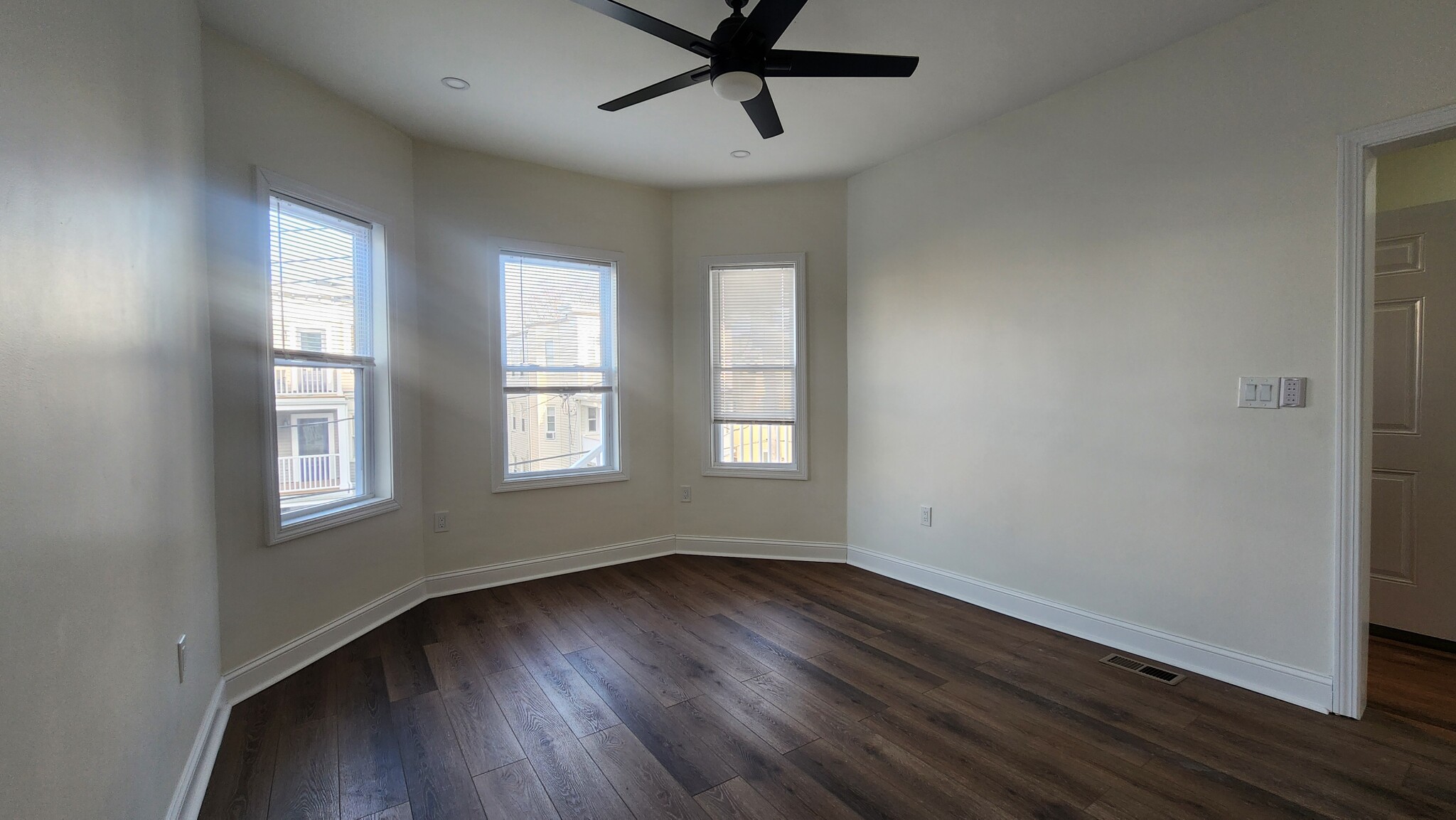 3 bed, 1 bath apartment for rent at 31-A Juliette St Unit 1, Dorchester — photo 4 of 9