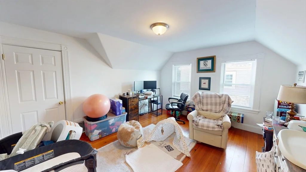 4 bed, 2 bath apartment for rent at 31 Ainsworth Unit 2, Roslindale — photo 11 of 16