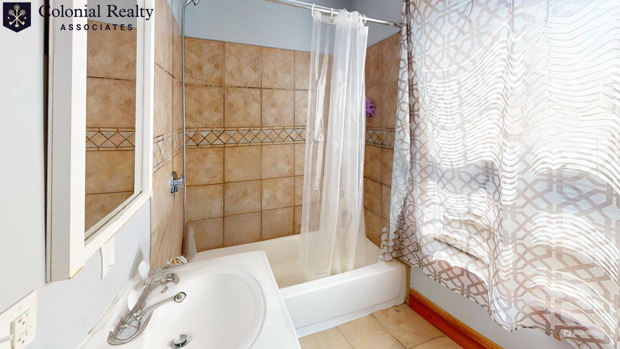 4 bed, 2 bath apartment for rent at 31 Alpine St Unit 7, Roxbury — photo 6 of 15