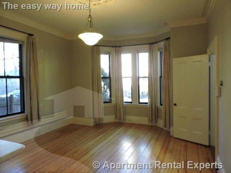 3 bed, 2 bath apartment for rent at 31 Athens St, Harvard Square — photo 3 of 18