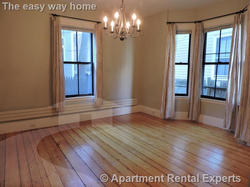 3 bed, 2 bath apartment for rent at 31 Athens St, Harvard Square — photo 5 of 18