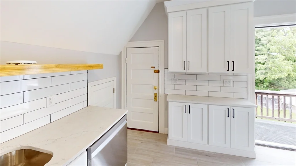2 bed, 1 bath apartment for rent at 31 Averton St Unit 3, Roslindale — photo 14 of 14