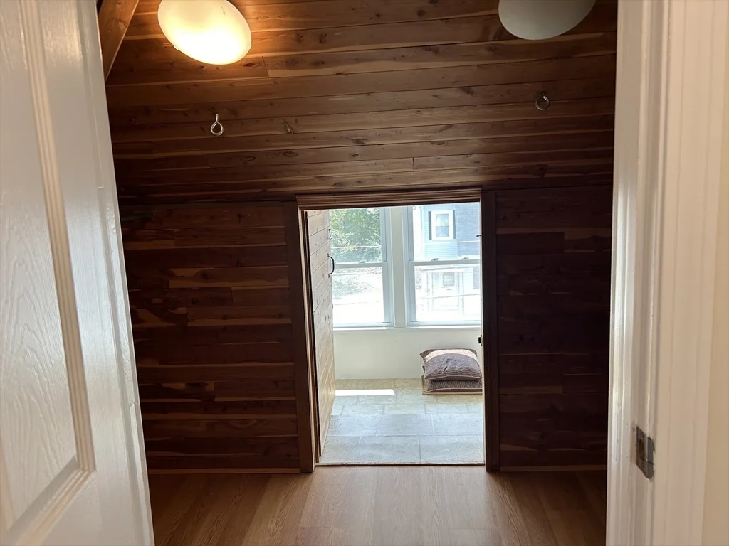 4 bed, 2 bath apartment for rent at 31 Bancroft St Unit 2, Watertown — photo 30 of 35