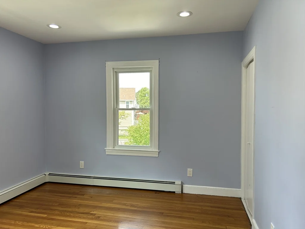 4 bed, 2 bath apartment for rent at 31 Bancroft St Unit 2, Watertown — photo 21 of 35