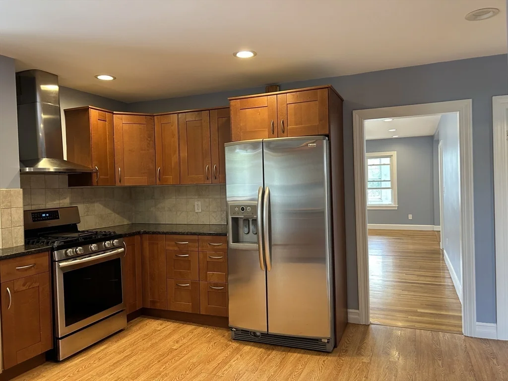 4 bed, 2 bath apartment for rent at 31 Bancroft St Unit 2, Watertown — photo 10 of 35