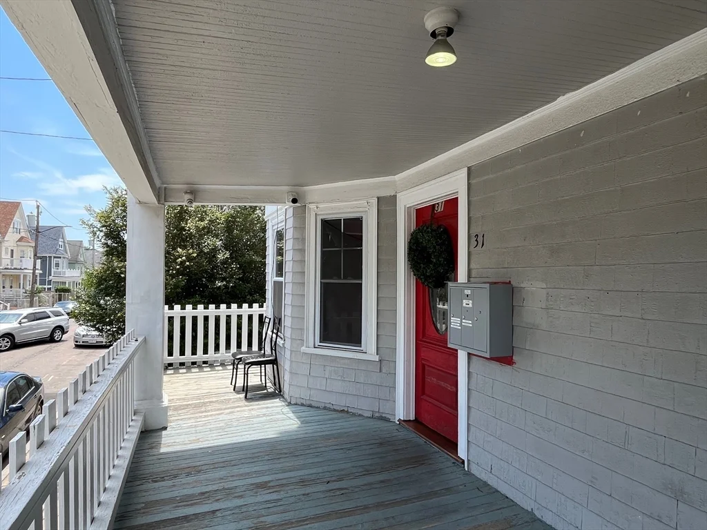 4 bed, 1 bath apartment for rent at 31 Barry St Unit 2, Dorchester — photo 24 of 24