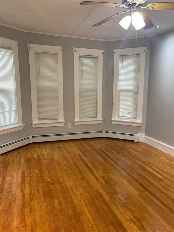 3 bed, 1 bath apartment for rent at 31 Beach St Unit 1, Haverhill — photo 12 of 24