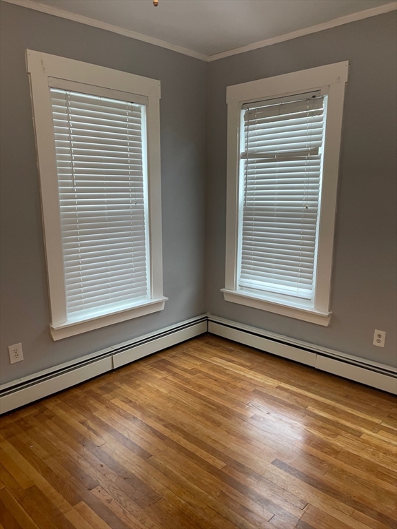 3 bed, 1 bath apartment for rent at 31 Beach St Unit 1, Haverhill — photo 18 of 24