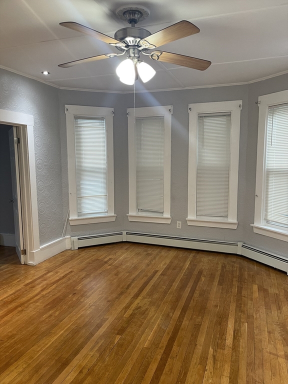 3 bed, 1 bath apartment for rent at 31 Beach St Unit 1, Haverhill — photo 10 of 24