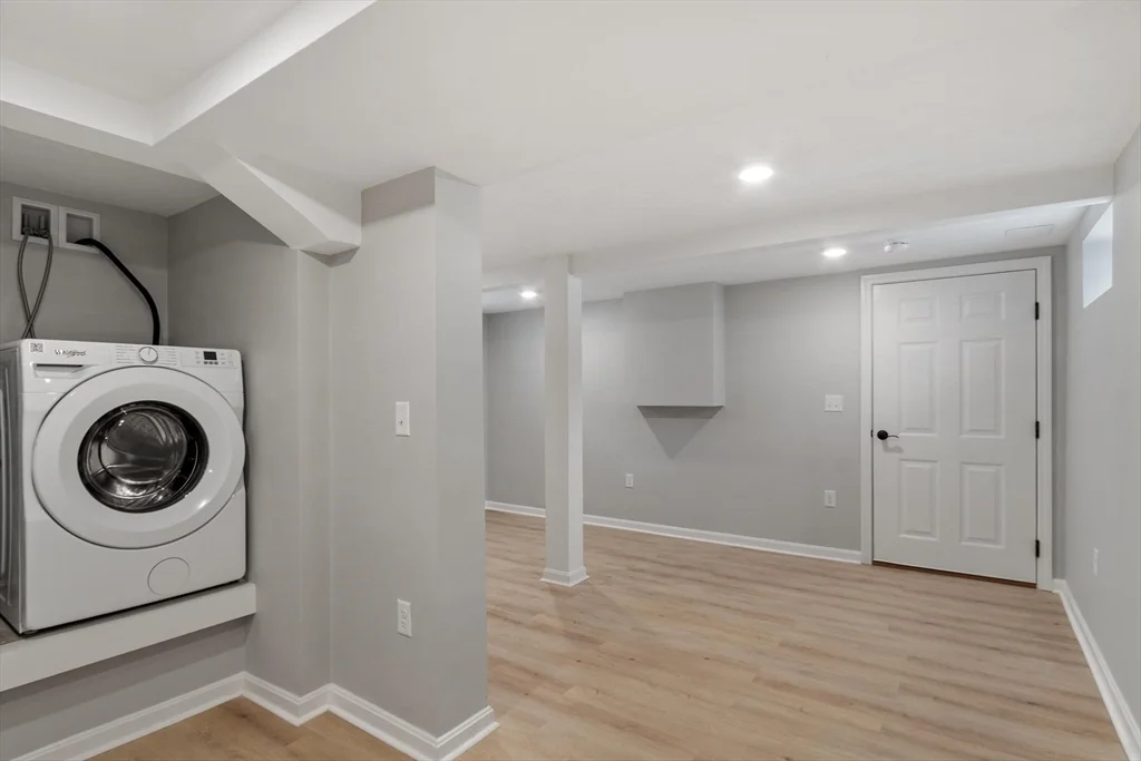 2 bed, 1 bath apartment for rent at 31 Birch Rd Unit 0, Nabnasset — photo 26 of 27