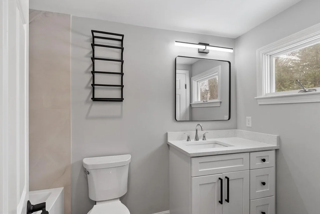 2 bed, 1 bath apartment for rent at 31 Birch Rd Unit 0, Nabnasset — photo 19 of 27