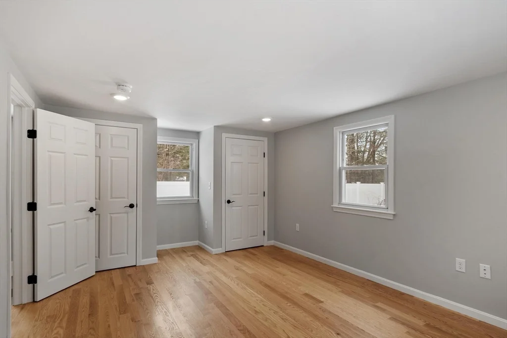 2 bed, 1 bath apartment for rent at 31 Birch Rd Unit 0, Nabnasset — photo 15 of 27