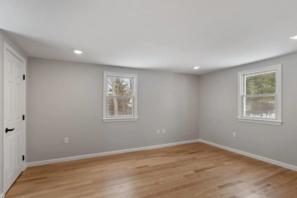 2 bed, 1 bath apartment for rent at 31 Birch Rd Unit 0, Nabnasset — photo 17 of 27