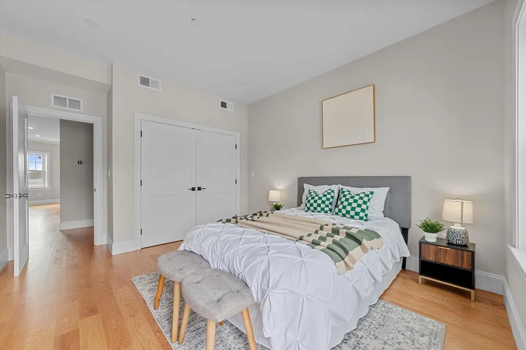 2 bed, 2 bath apartment for rent at 31 Boardman St Unit Ph, East Boston — photo 27 of 40