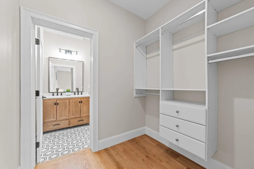 2 bed, 2 bath apartment for rent at 31 Boardman St Unit Ph, East Boston — photo 22 of 40