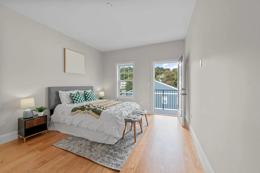 2 bed, 2 bath apartment for rent at 31 Boardman St Unit Ph, East Boston — photo 26 of 40