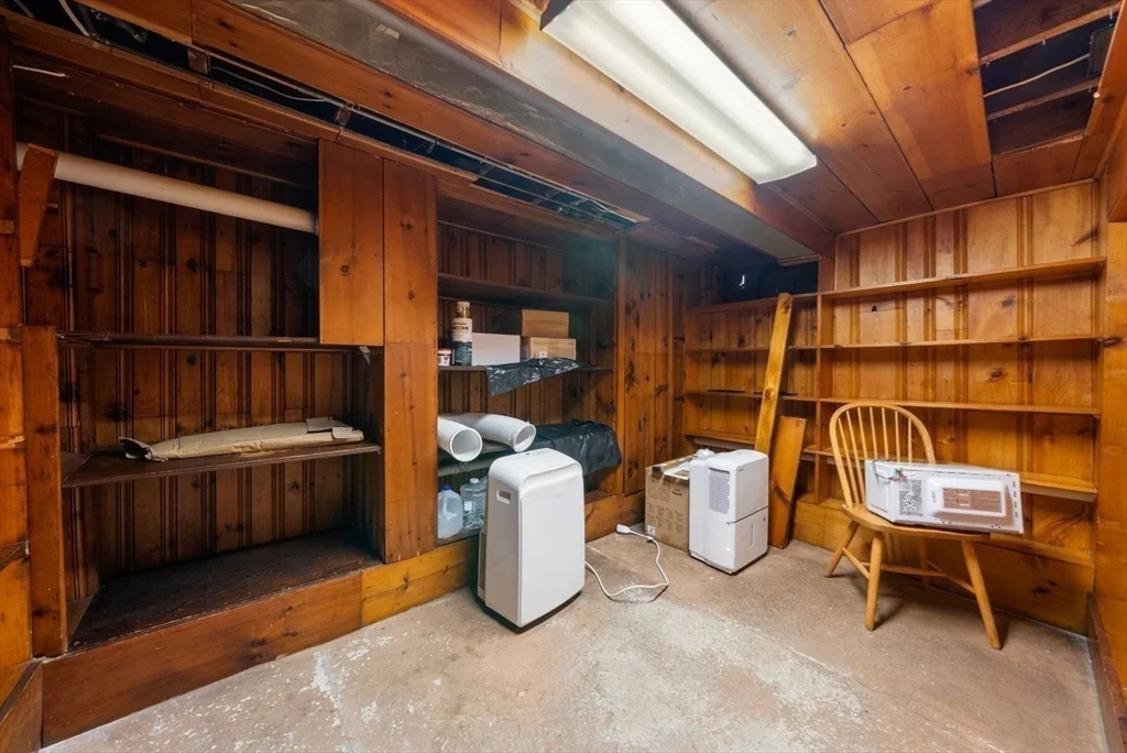 3 bed, 1 bath apartment for rent at 31 Braeburn Rd, Hyde Park — photo 29 of 37