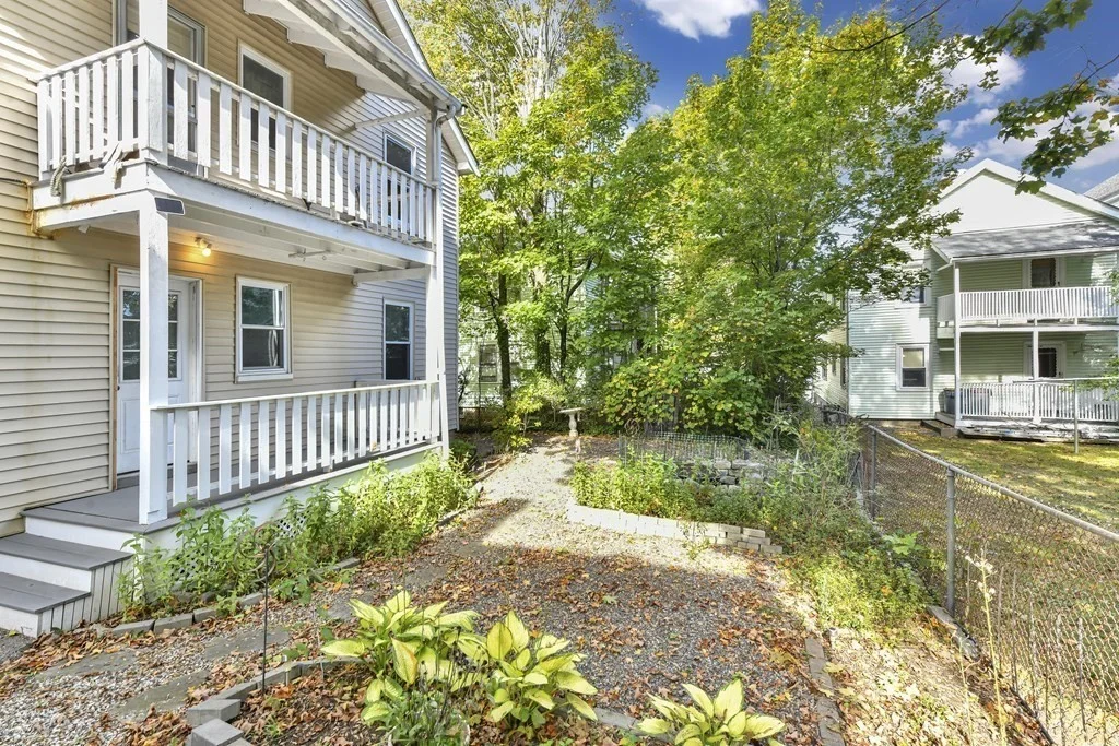 2 bed, 1 bath apartment for rent at 31 Brainard St Unit 1, Hyde Park — photo 18 of 24