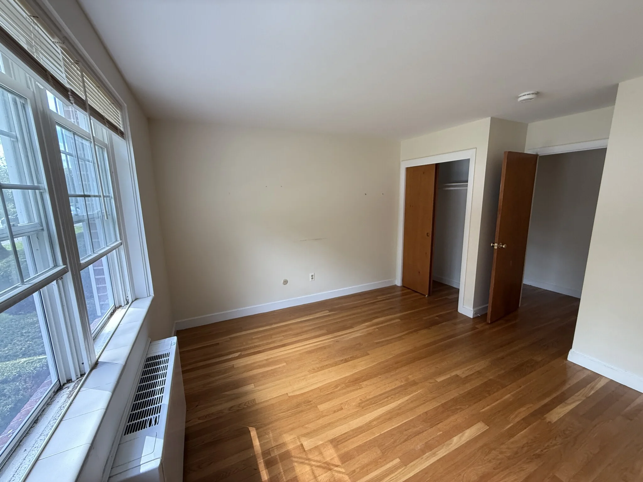 3 bed, 2 bath apartment for rent at 31 Captain Parker Arms Unit 12, Lexington — photo 12 of 18