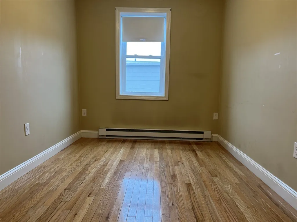 1 bed, 1 bath apartment for rent at 31 Central Unit 1, Peabody — photo 4 of 7