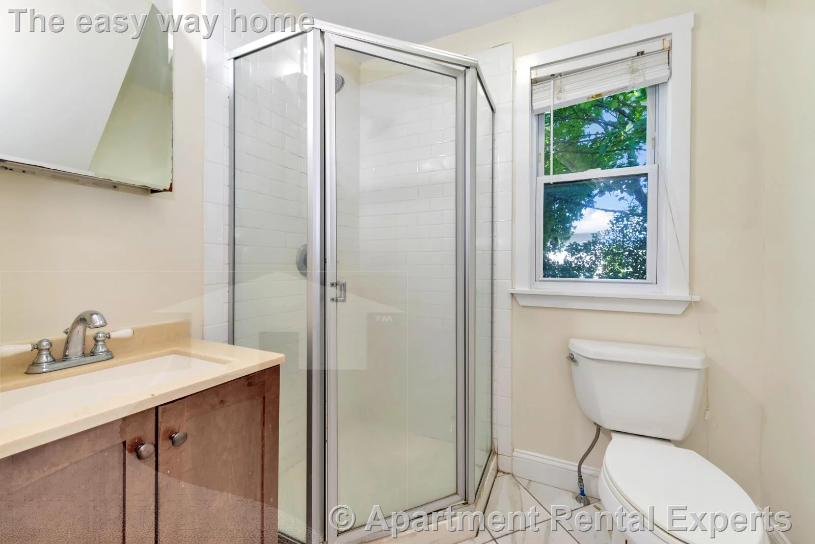 6 bed, 3 bath apartment for rent at 31 Champney St Unit 2, Brighton — photo 11 of 23