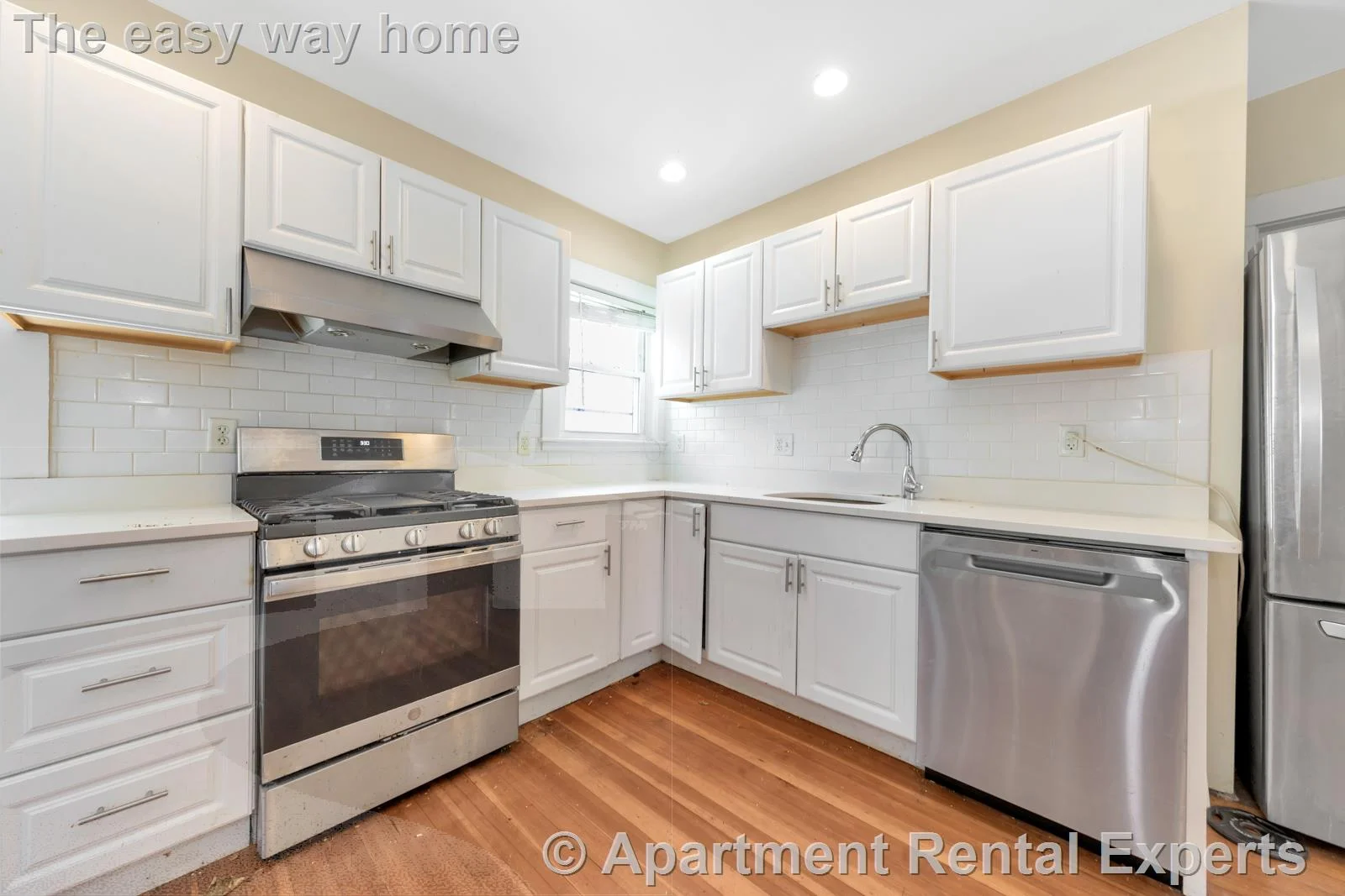 6 bed, 3 bath apartment for rent at 31 Champney St Unit 2, Brighton — photo 3 of 23