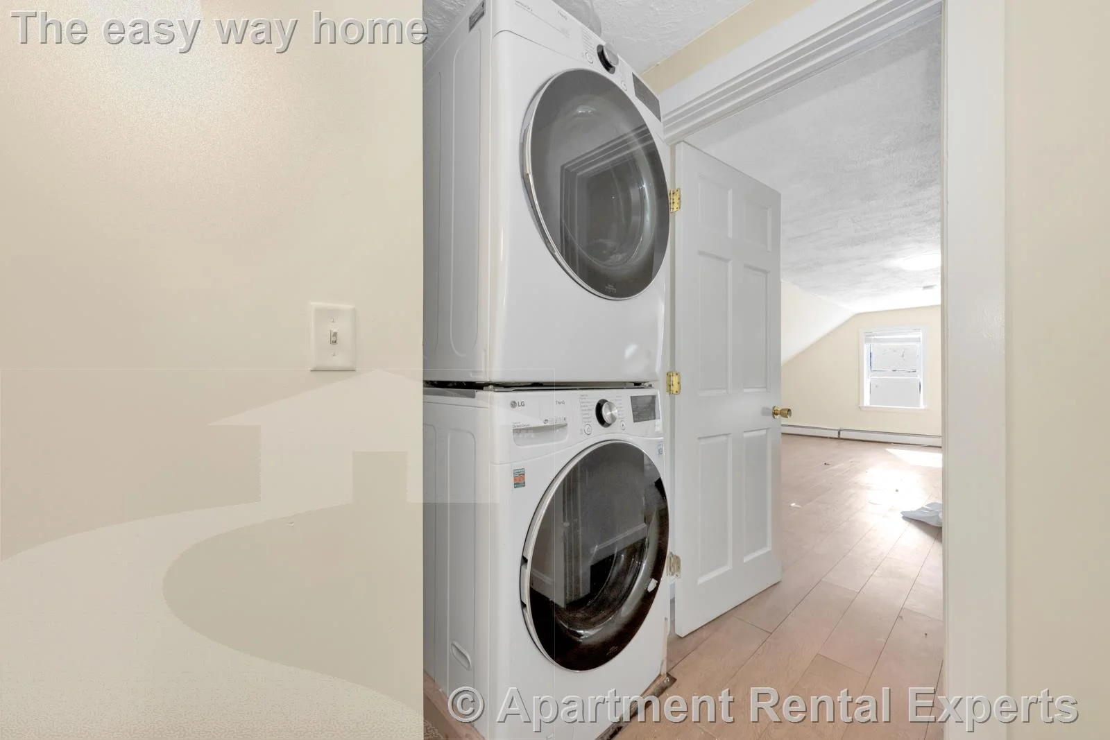 6 bed, 3 bath apartment for rent at 31 Champney St Unit 2, Brighton — photo 8 of 23