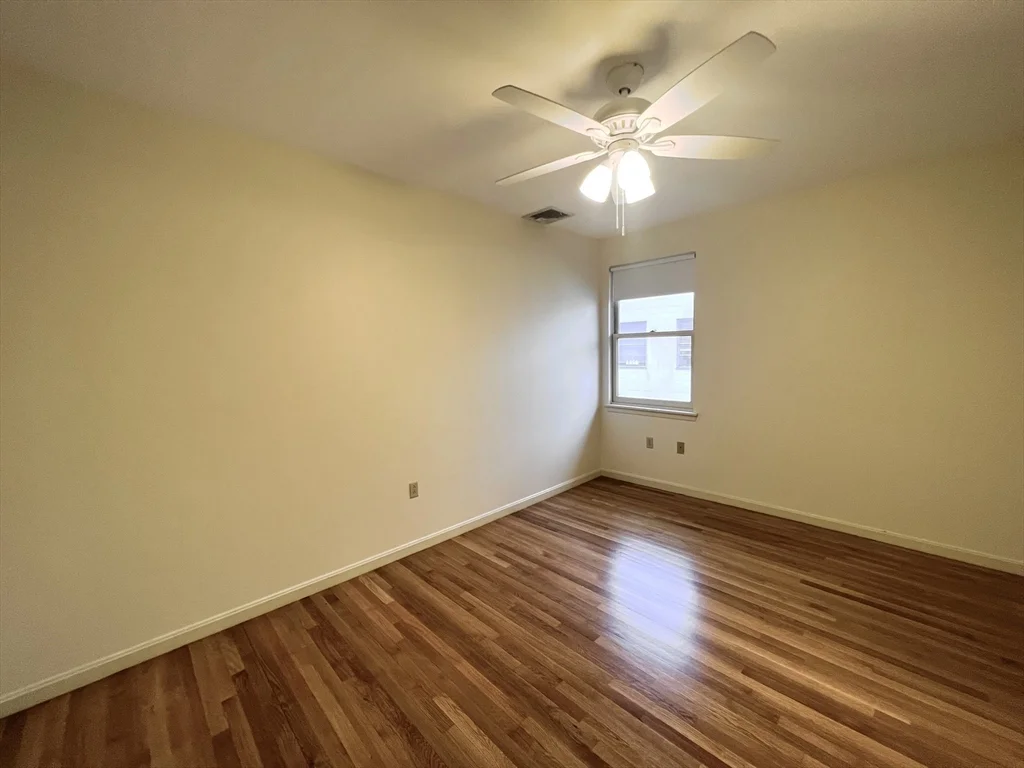 3 bed, 2 bath apartment for rent at 31 Channing St Unit 1, Newton — photo 13 of 17