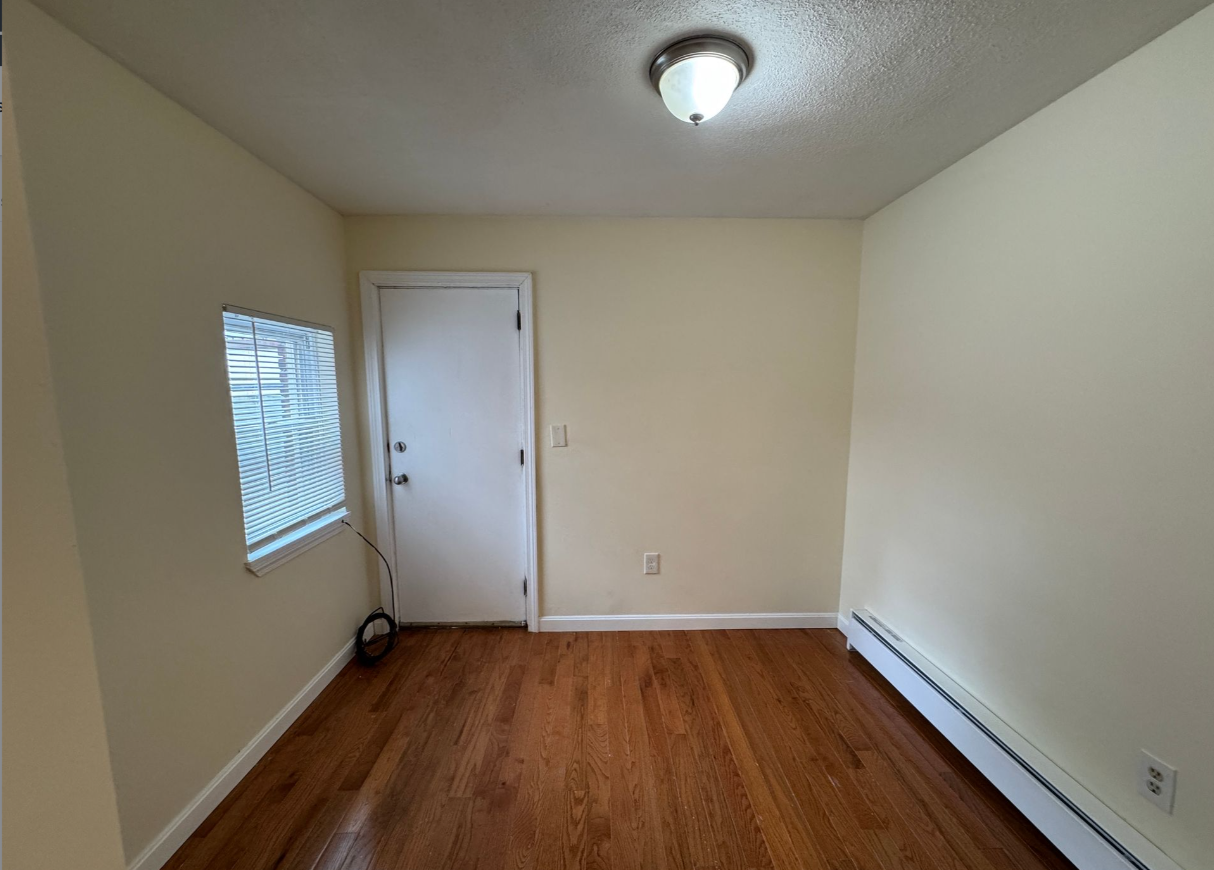 1 bed, 1 bath apartment for rent at 31 Chelsea St Unit 1R, East Boston — photo 3 of 10