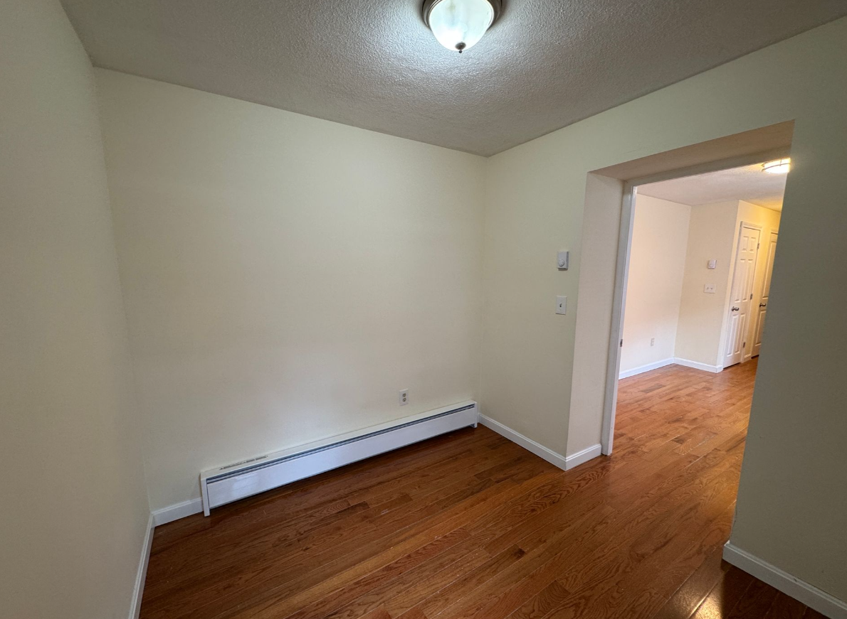 1 bed, 1 bath apartment for rent at 31 Chelsea St Unit 1R, East Boston — photo 6 of 10