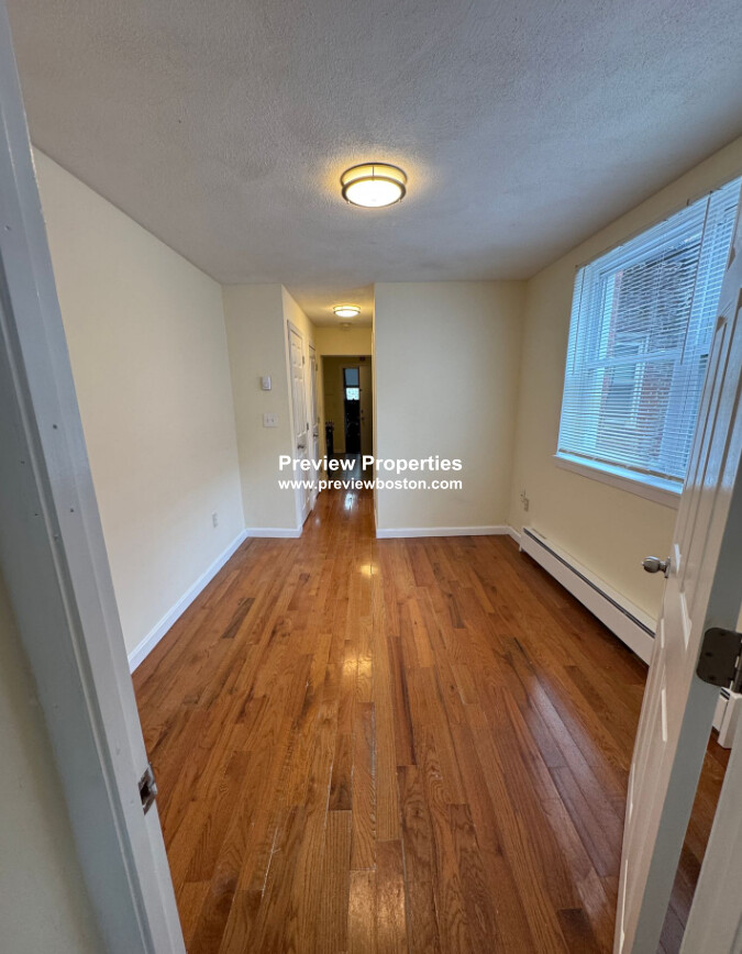 1 bed, 1 bath apartment for rent at 31 Chelsea St Unit 1RP, East Boston — photo 5 of 10