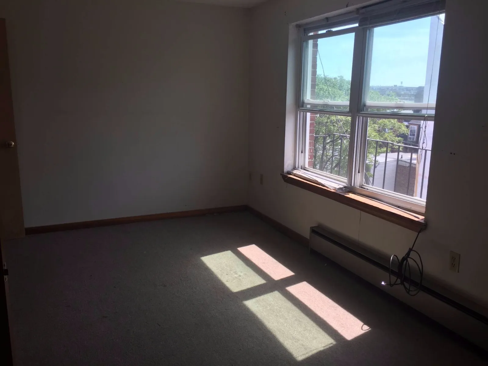 1 bed, 1 bath apartment for rent at 31 Chelsea St Unit 4, East Boston — photo 3 of 9