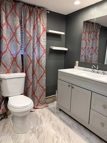 4 bed, 1 bath apartment for rent at 31 Choate St Unit 1, Fall River — photo 6 of 9