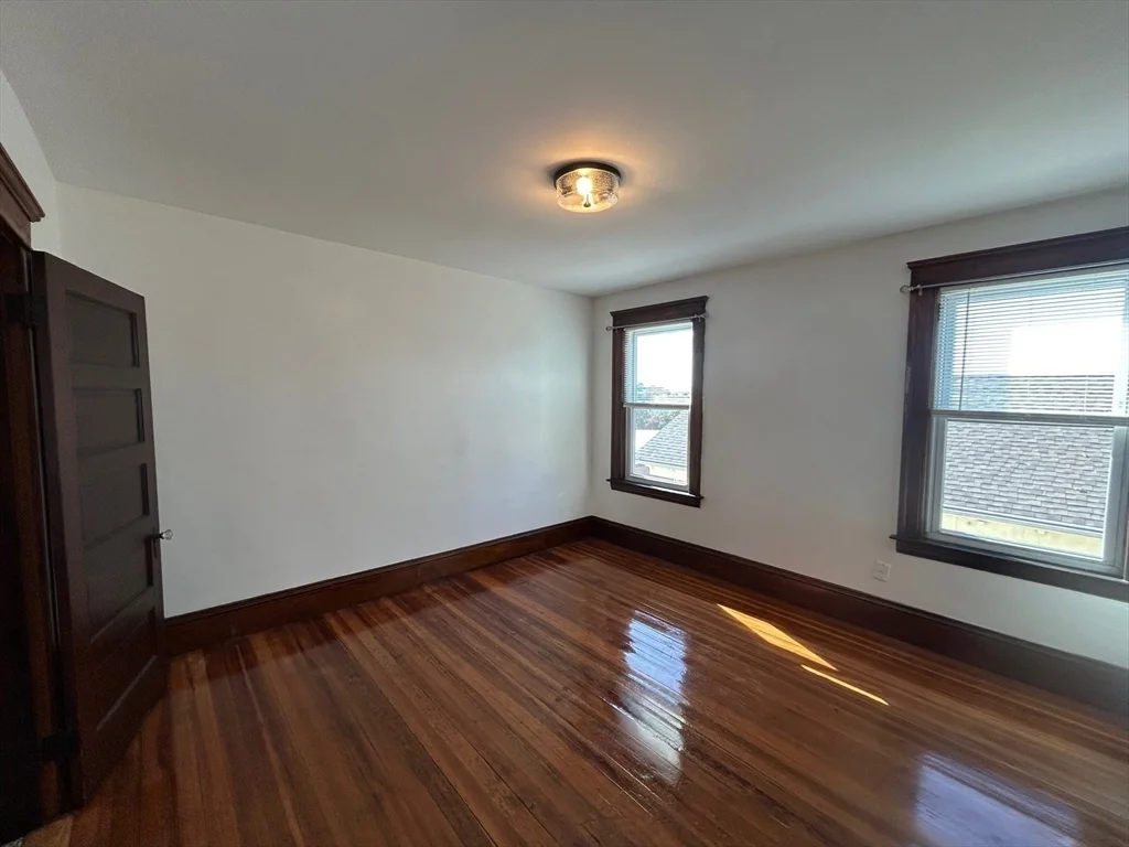 3 bed, 1 bath apartment for rent at 31 Chrome St Unit 3, Worcester — photo 20 of 26