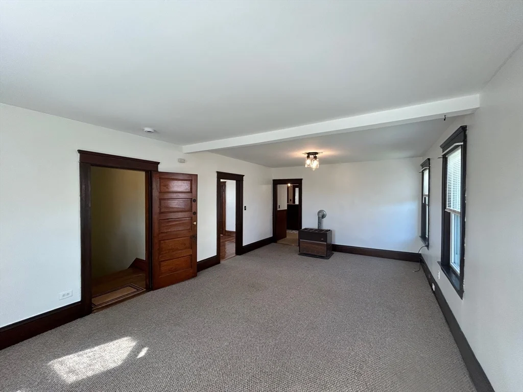 3 bed, 1 bath apartment for rent at 31 Chrome St Unit 3, Worcester — photo 23 of 26