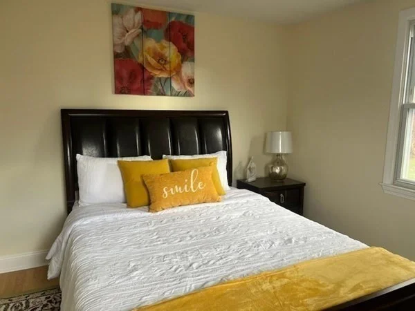 2 bed, 1 bath apartment for rent at 31 Cocasset St Unit 5, Foxboro — photo 4 of 11