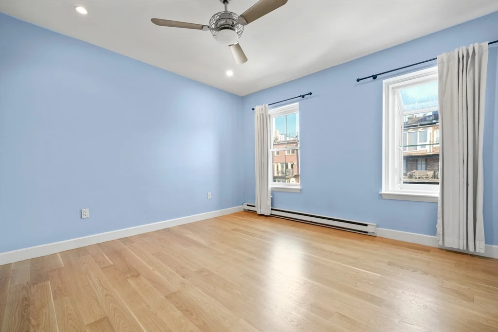 1 bed, 1 bath apartment for rent at 31 Concord Sq Unit 4, South End — photo 12 of 21