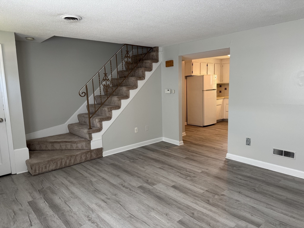 2 bed, 1 bath apartment for rent at 31 Constitution Way Unit 31, Methuen — photo 5 of 15