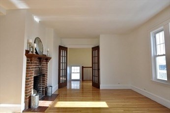 3 bed, 2 bath apartment for rent at 31 Crest Ave Unit B, Chelsea — photo 4 of 21