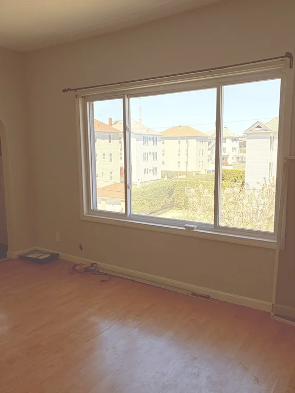2 bed, 1 bath apartment for rent at 31 Cross St Unit 3, Fall River — photo 2 of 7