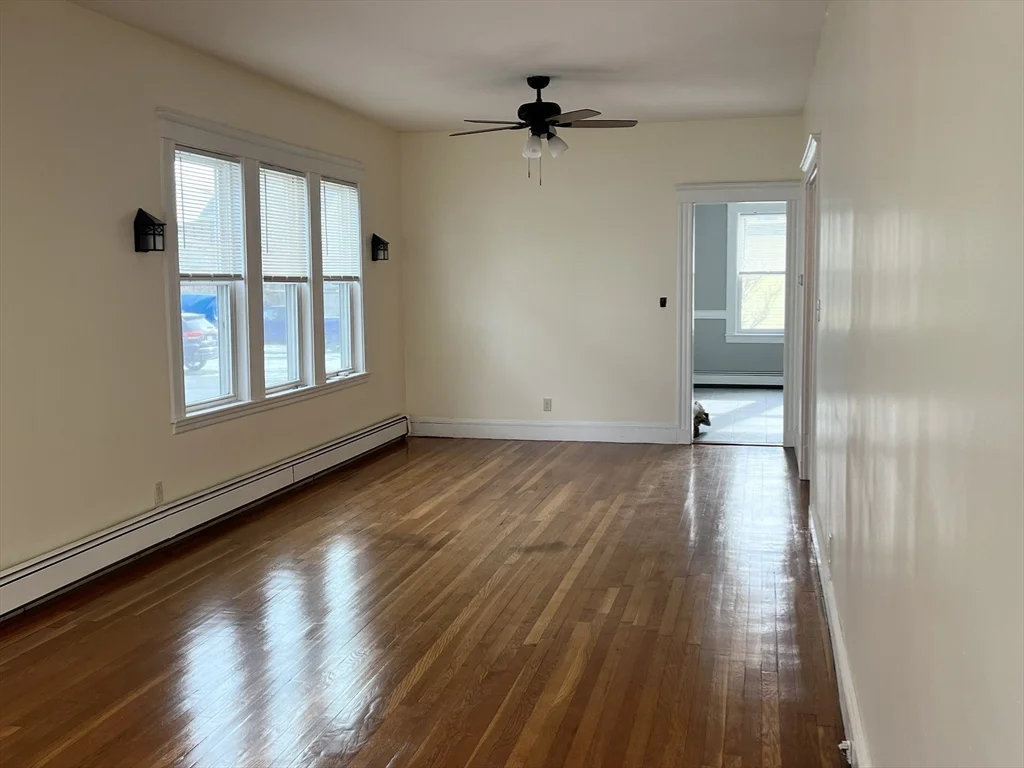 3 bed, 1 bath apartment for rent at 31 Cutler St Unit 1, Winthrop — photo 7 of 16