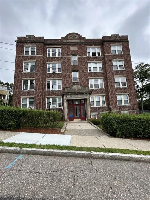 1 bed, 1 bath apartment for rent at 31 Dennison Ave Unit 10, Framingham