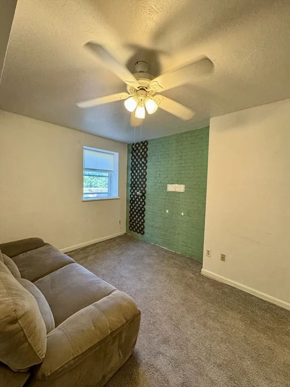 1 bed, 1 bath apartment for rent at 31 Dennison Ave Unit D, Framingham — photo 4 of 12