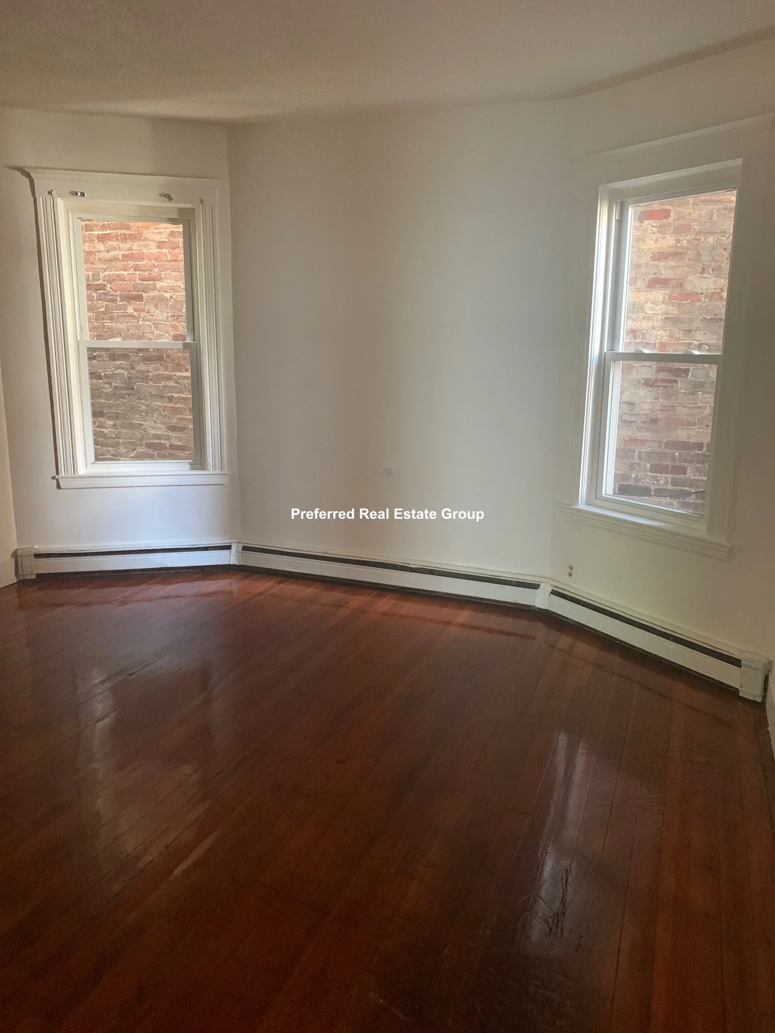 4 bed, 1 bath apartment for rent at 31 Dunreath St Unit 1, Roxbury — photo 7 of 11