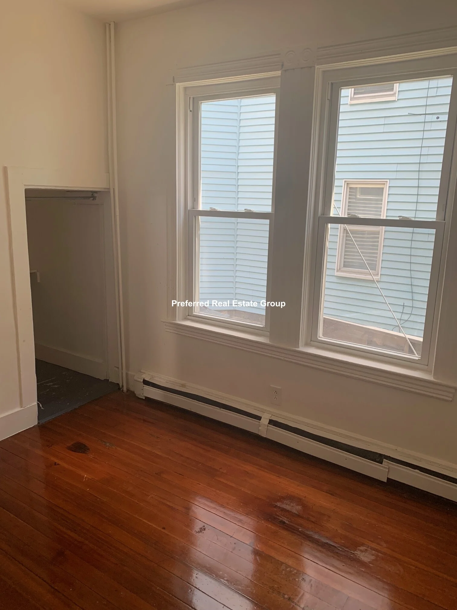 4 bed, 1 bath apartment for rent at 31 Dunreath St Unit 1, Roxbury — photo 6 of 11