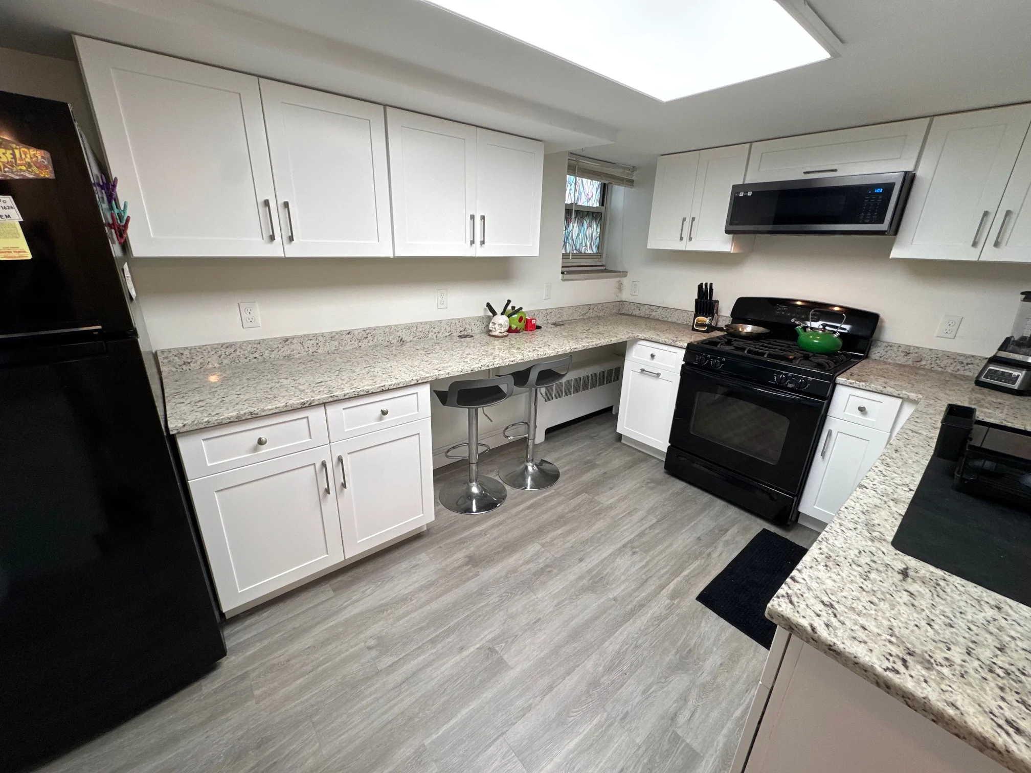 1 bed, 1 bath apartment for rent at 31 Dwight St Unit B, Coolidge Corner — photo 1 of 6