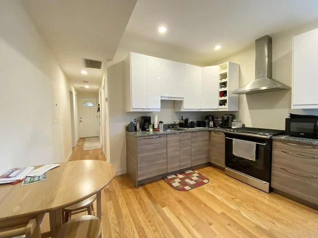 3 bed, 1 bath apartment for rent at 31 Edison Green Unit 3, Boston — photo 2 of 11